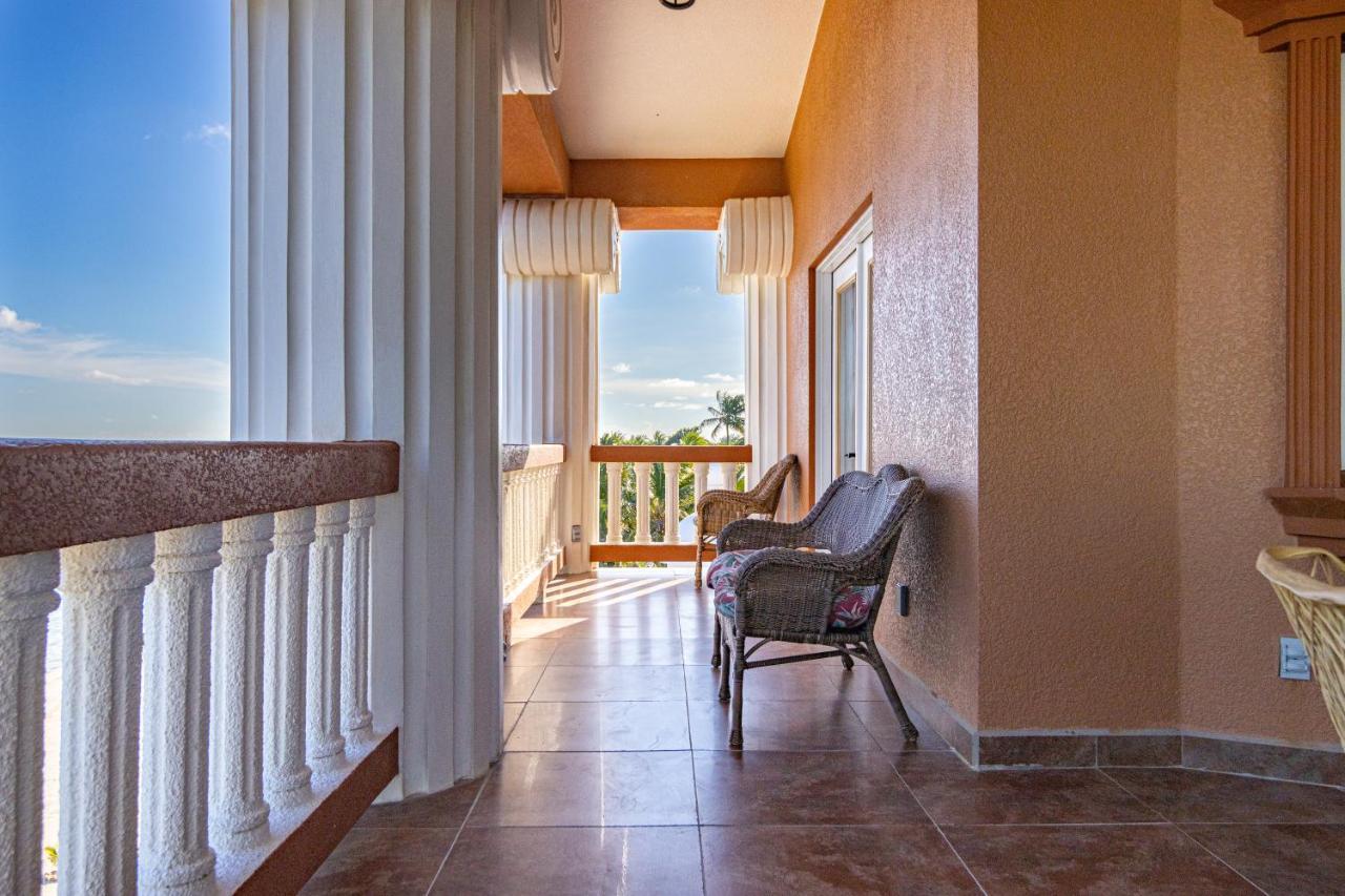 Lighthouse Beach Villas San Pedro  Extérieur photo