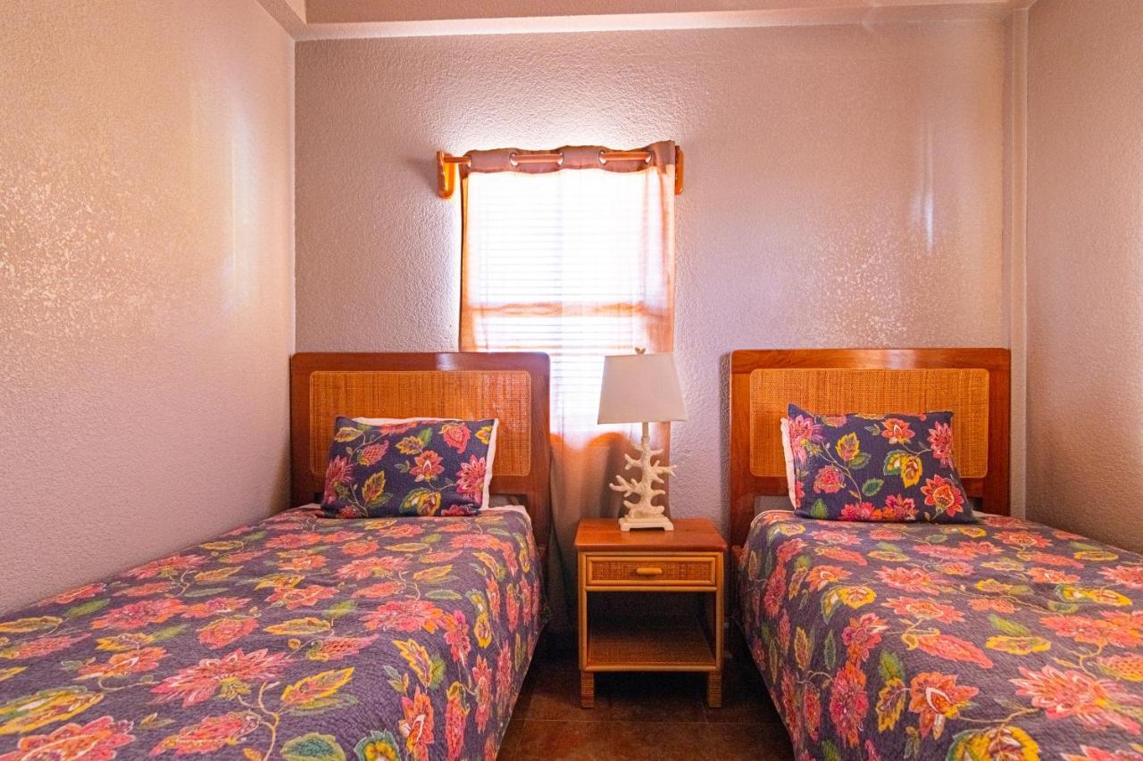 Lighthouse Beach Villas San Pedro  Extérieur photo